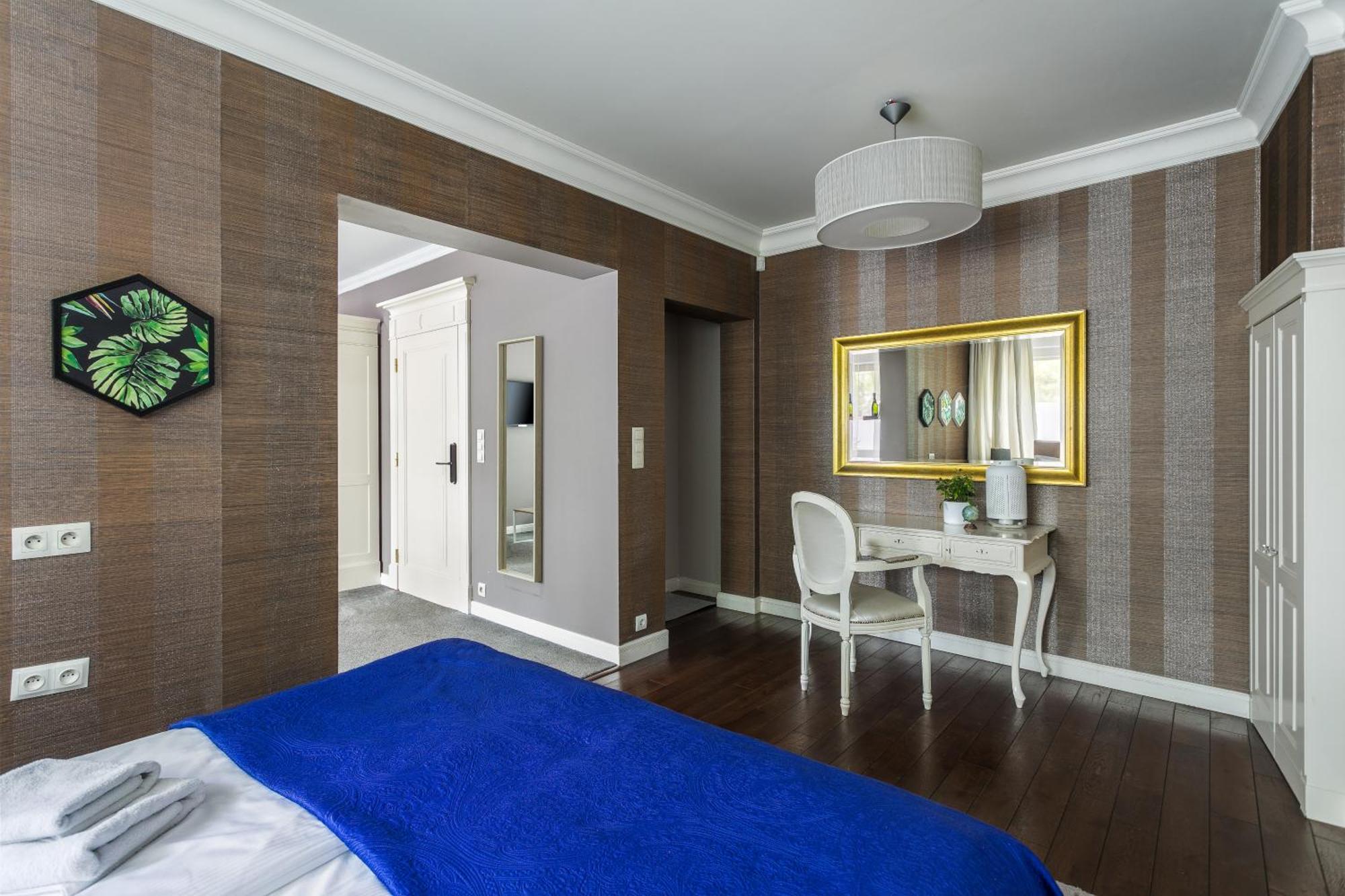 Apartament A11 & Dermique Kraków