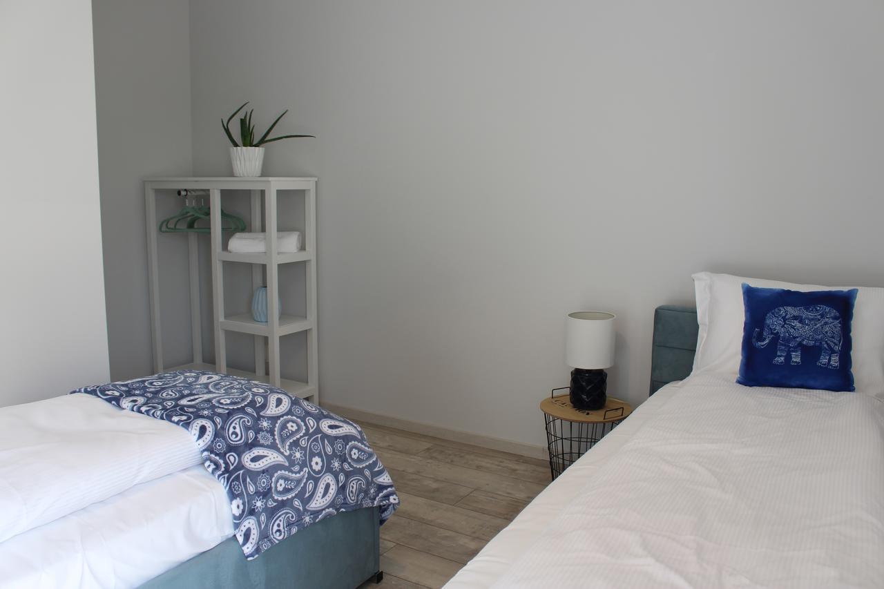 Apartament A11 & Dermique *